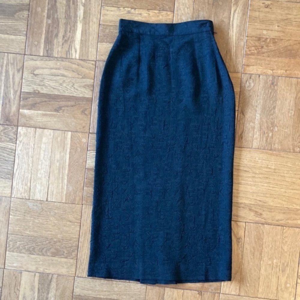 80s midi skirt made in France, dark black, Ann Taylor, labeled 4 but fits like 0 - Picture 2 of 14